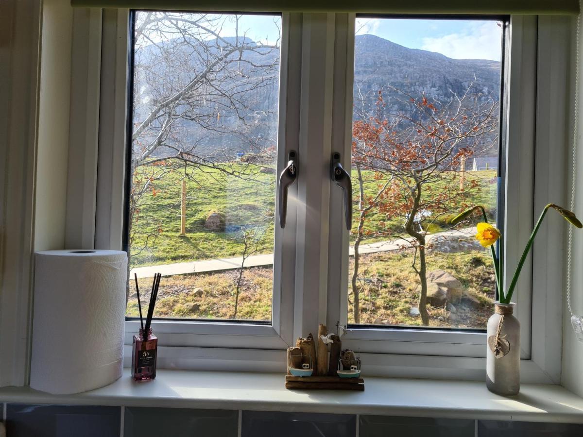 The Bay ,Luxury Shepherds Hut, Dundonnell Esterno foto